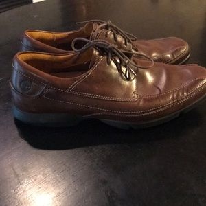 New Men’s 9/ 9.5 Timberland Brown Leather Shoes 🌟